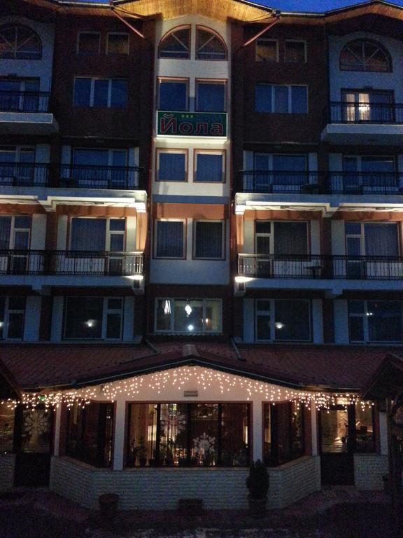 Family Hotel Yola เชเปลาเร ภายนอก รูปภาพ
